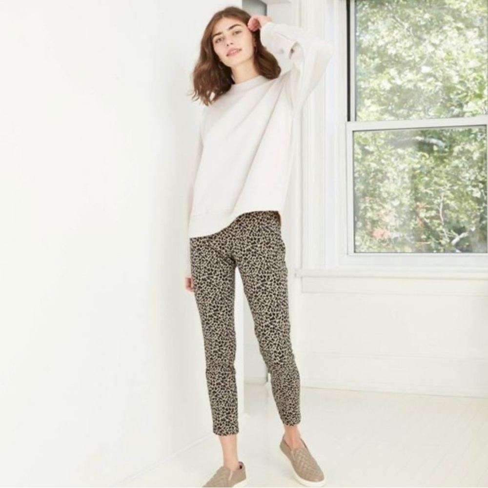 Crewneck Pullover Sweatshirt ~ A New Day